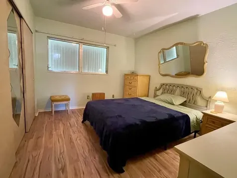 4060 55th Street N Kenneth City FL 33709