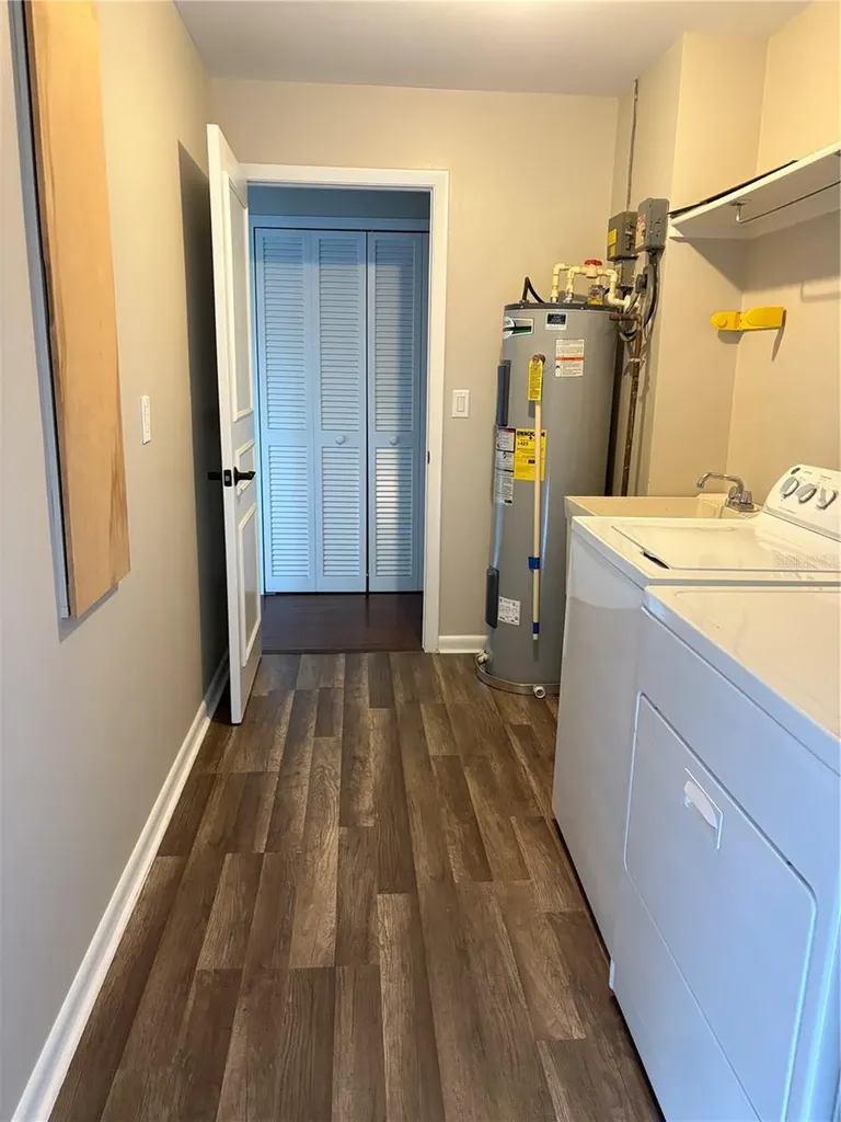 3125 SE 22nd Avenue Cape Coral FL 33904