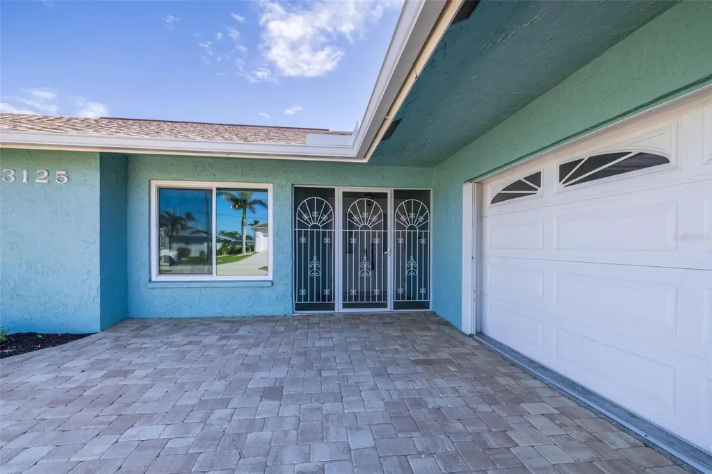 3125 SE 22nd Avenue Cape Coral FL 33904