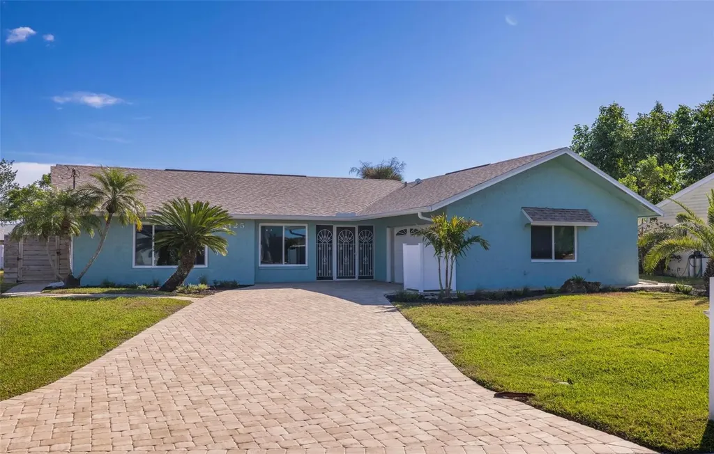 3125 SE 22nd Avenue Cape Coral FL 33904