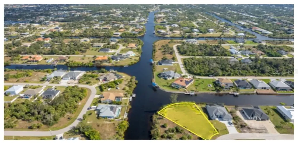 14362 Port Huron Avenue Port Charlotte FL 33981