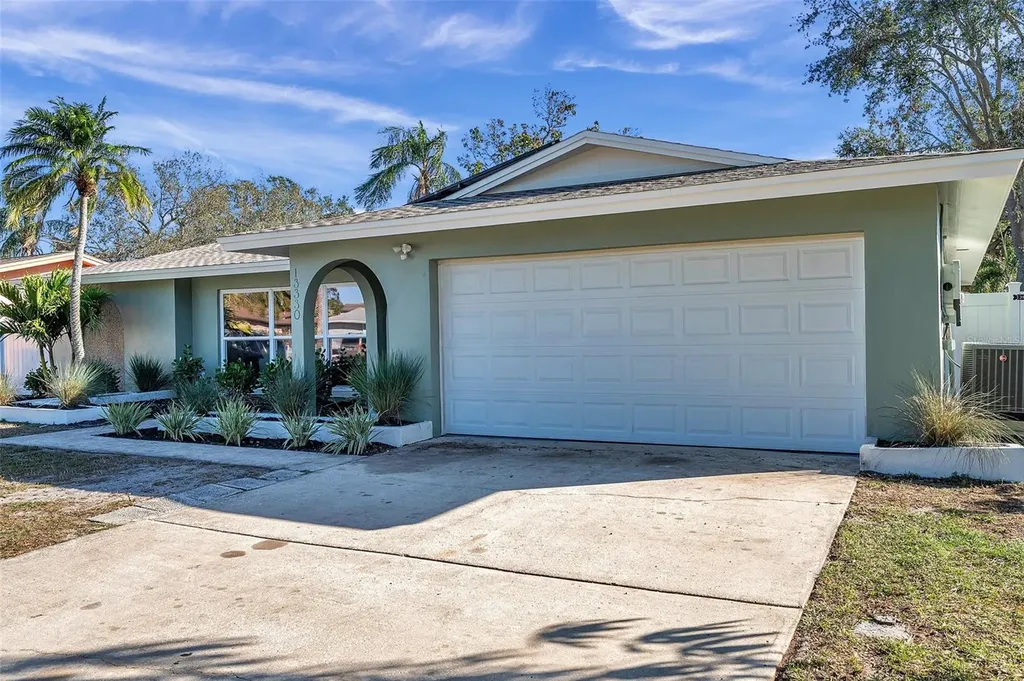 13330 88th Place Seminole FL 33776