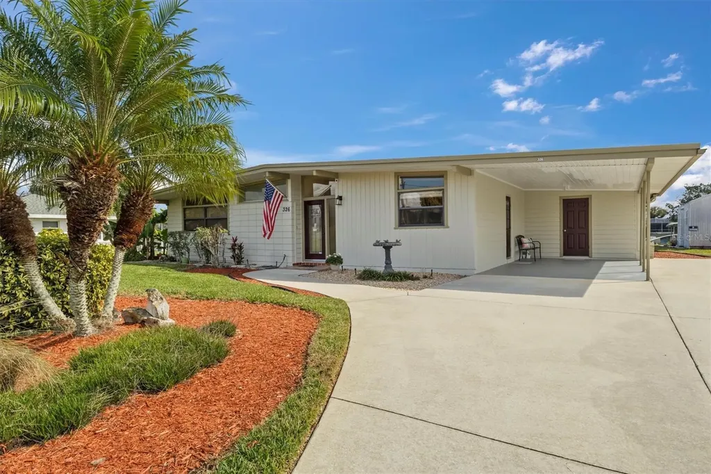 326 Canal Drive Lake Wales FL 33859