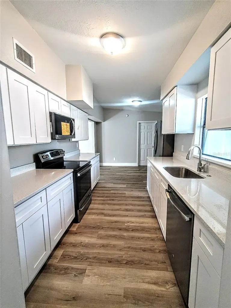 5804 Viking Road Orlando FL 32808