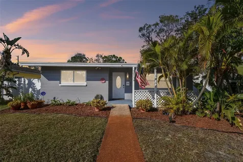 5631 3rd Avenue N St Petersburg FL 33710