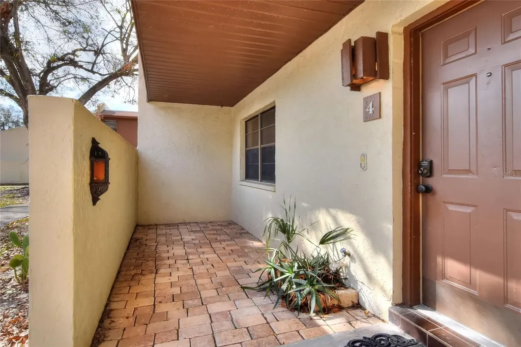 1880 N Crystal Lake Drive Lakeland FL 33801