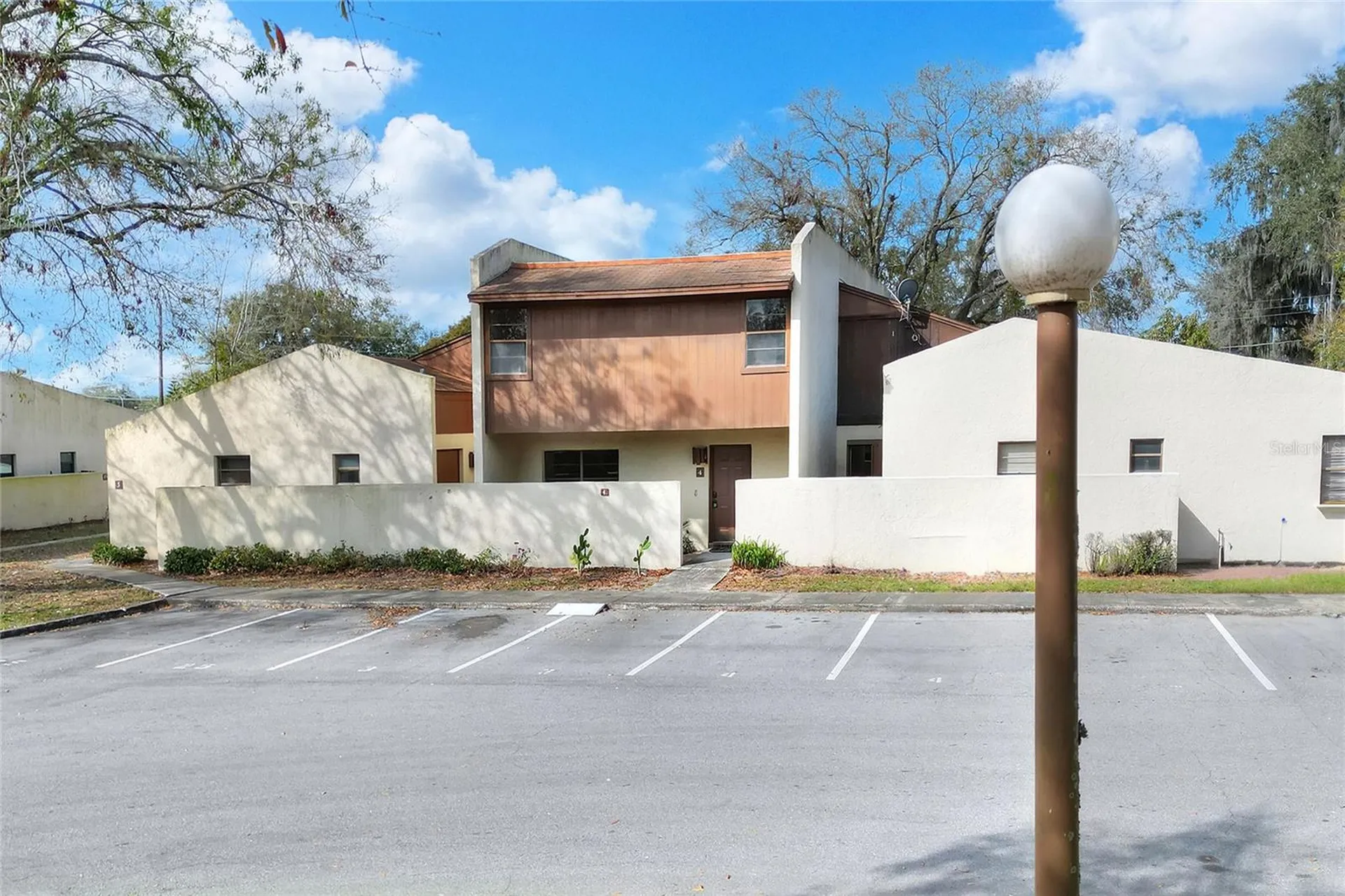 1880 N Crystal Lake Drive Lakeland FL 33801