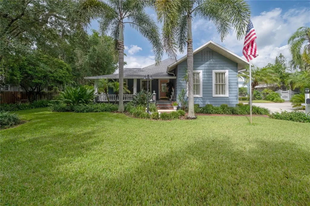 5114 N Branch Avenue Tampa FL 33603