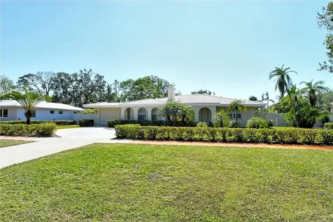 470 Acacia Drive Sarasota FL 34234