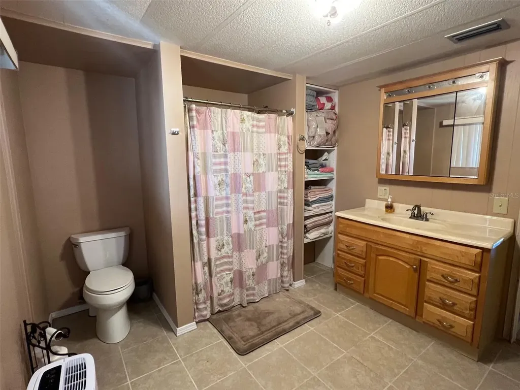 220 Royal Palm Circle Largo FL 33778