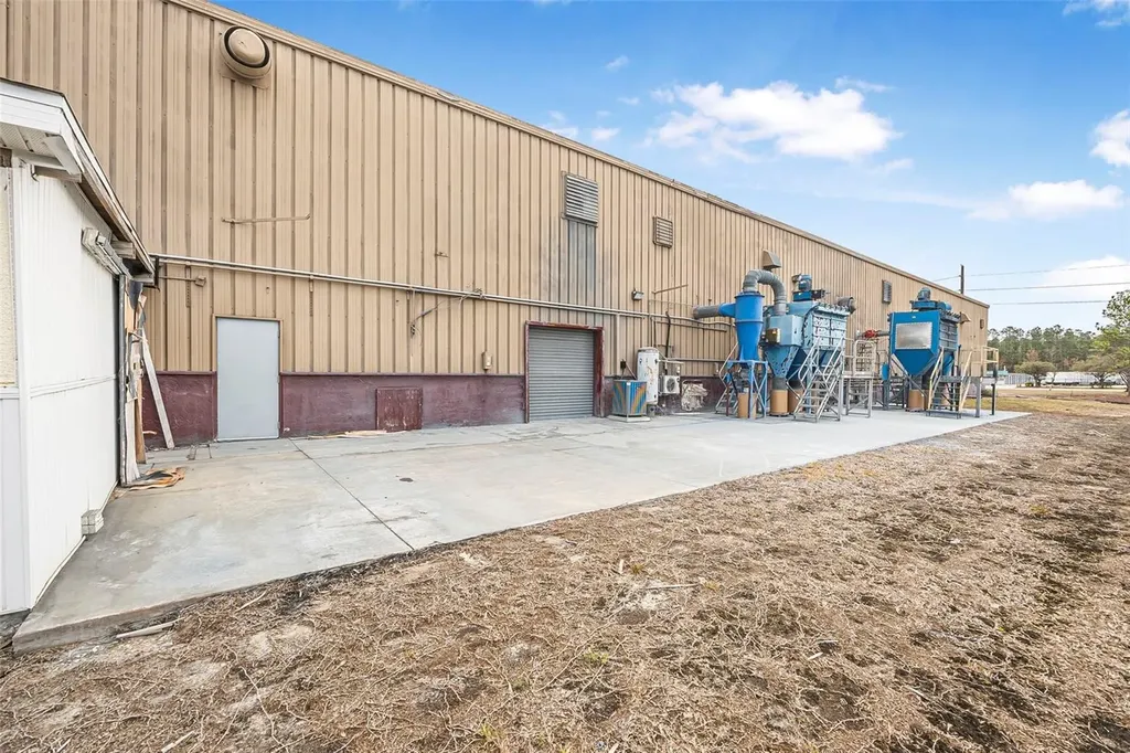 32 Hargrove Grade Palm Coast FL 32137
