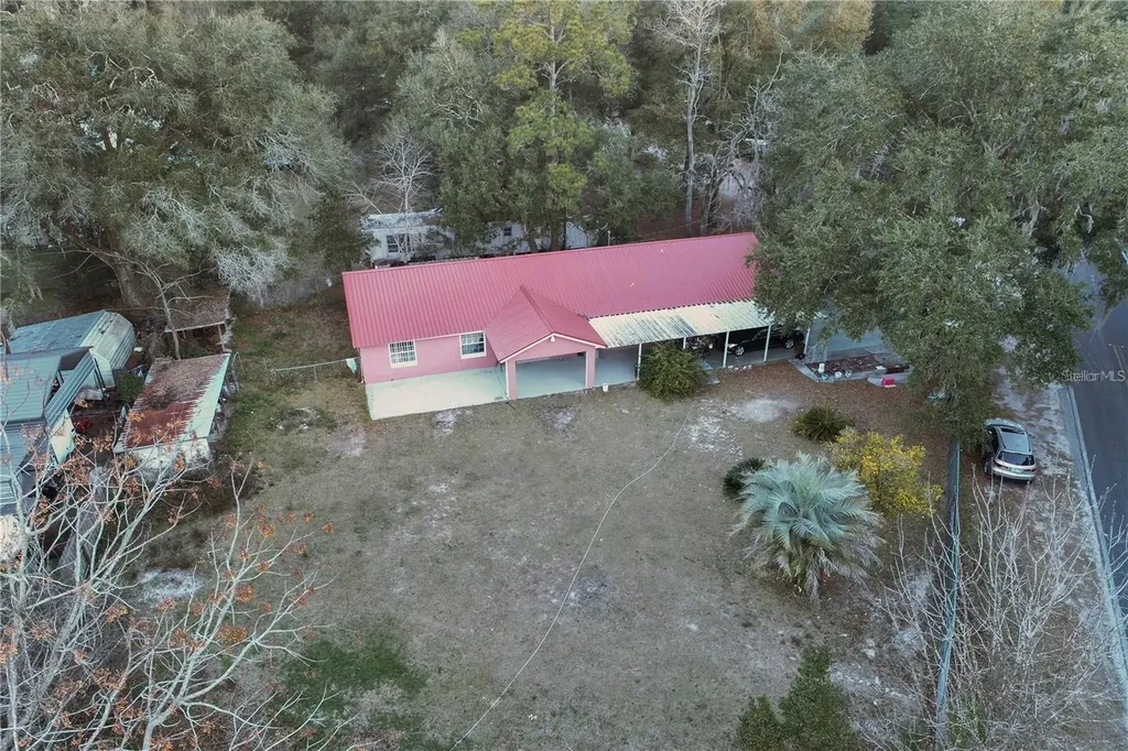 912 NE 144th Court Silver Springs FL 34488
