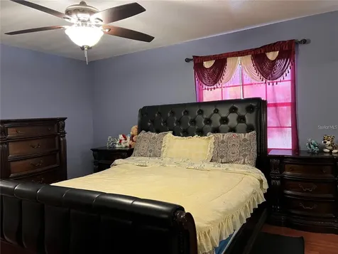 912 NE 144th Court Silver Springs FL 34488