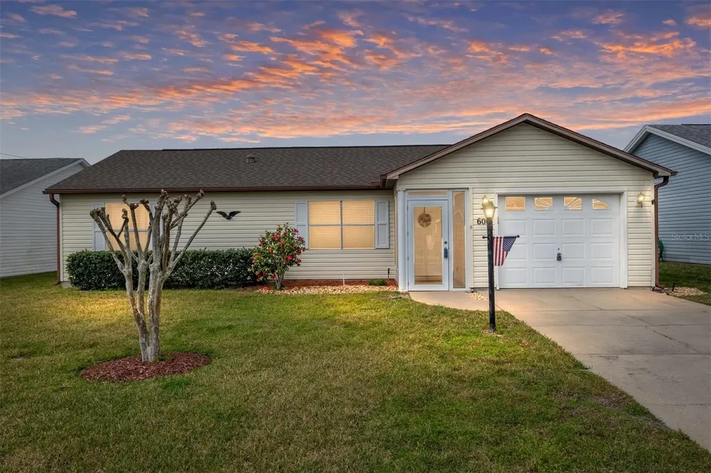 606 San Maria Street Lady Lake FL 32159