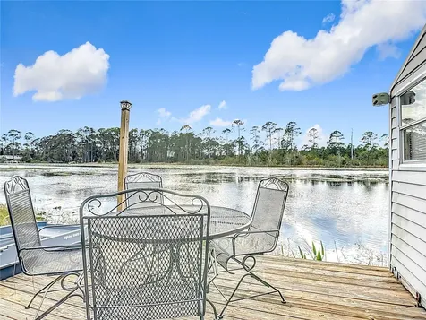 76 Eagle Point S Osteen FL 32764