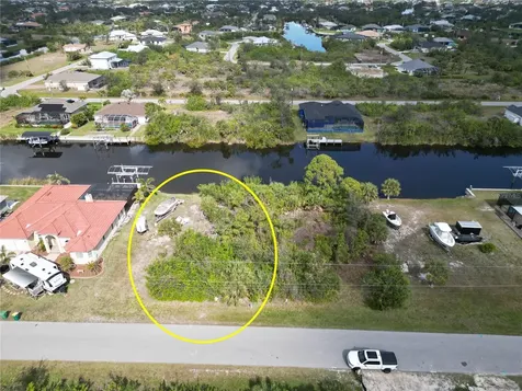 15224 Aldama Circle Port Charlotte FL 33981
