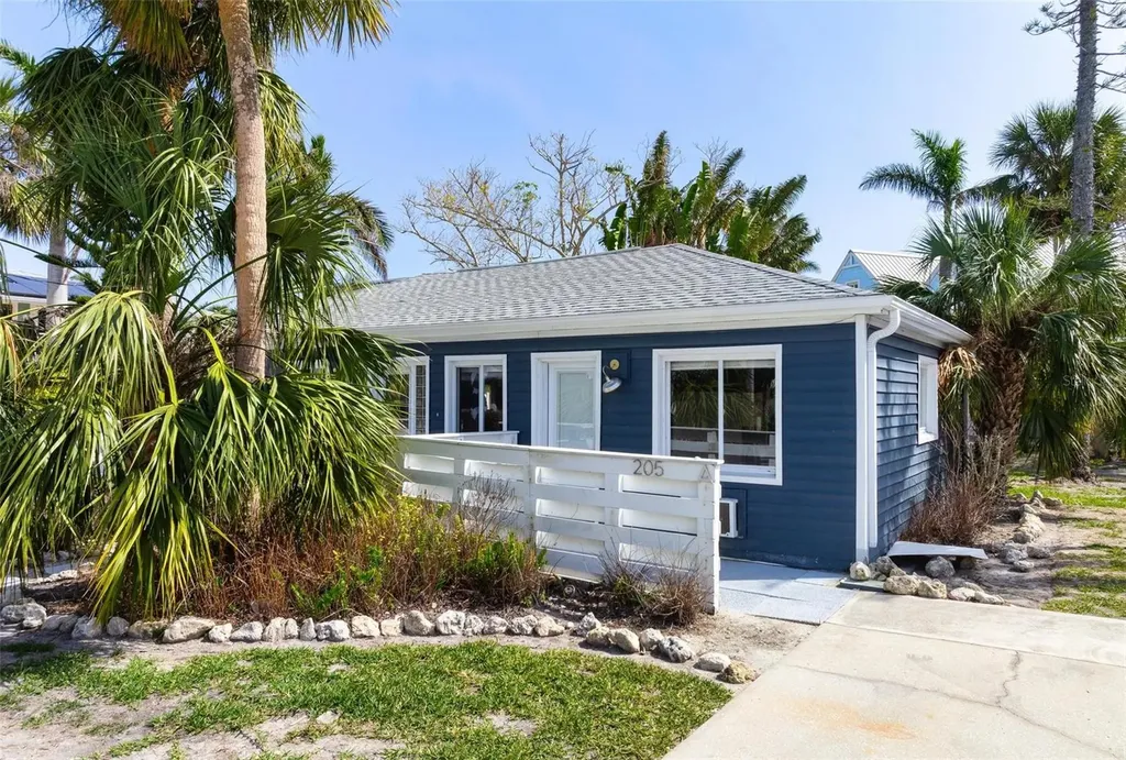 205 64th Street Holmes Beach FL 34217