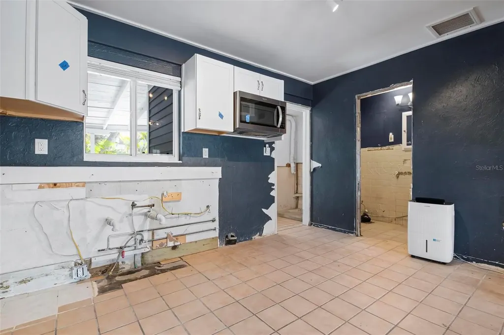 205 64th Street Holmes Beach FL 34217