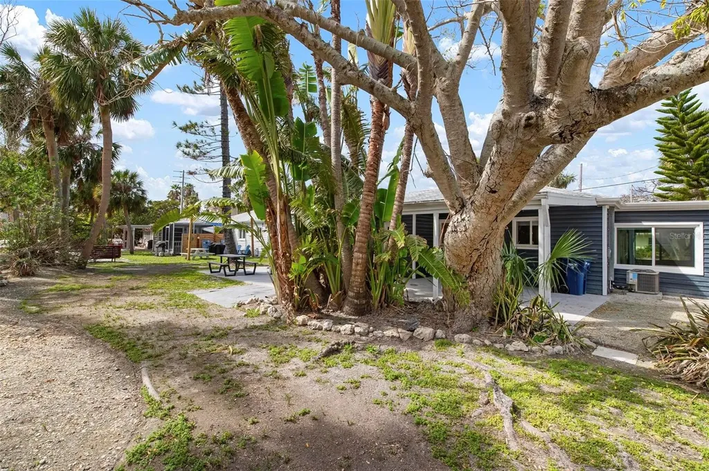 205 64th Street Holmes Beach FL 34217