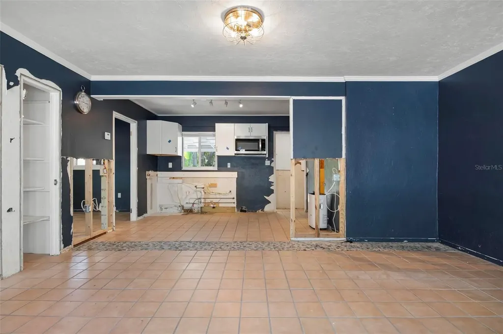 205 64th Street Holmes Beach FL 34217