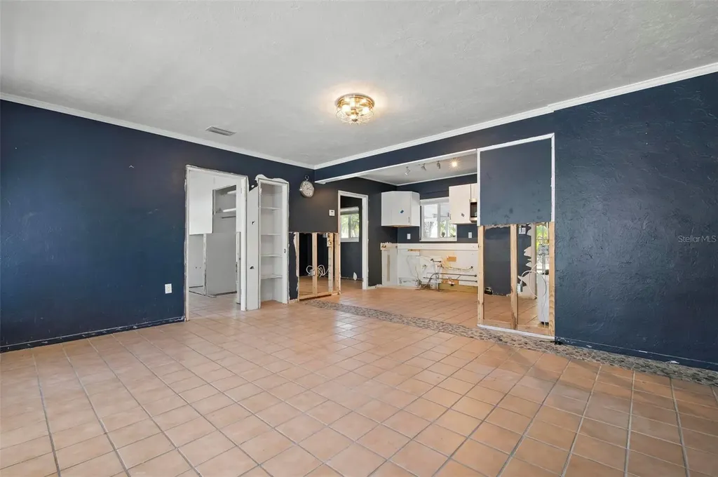 205 64th Street Holmes Beach FL 34217