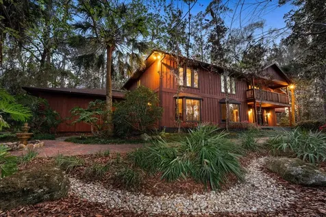 2626 NW 7th Road Gainesville FL 32607