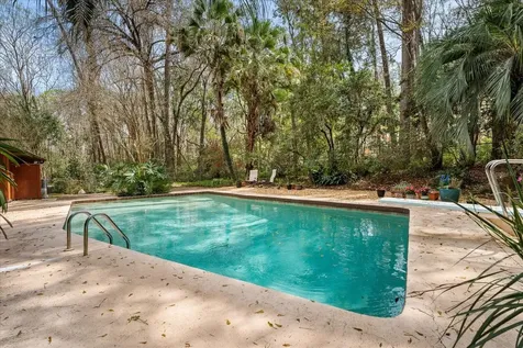 2626 NW 7th Road Gainesville FL 32607
