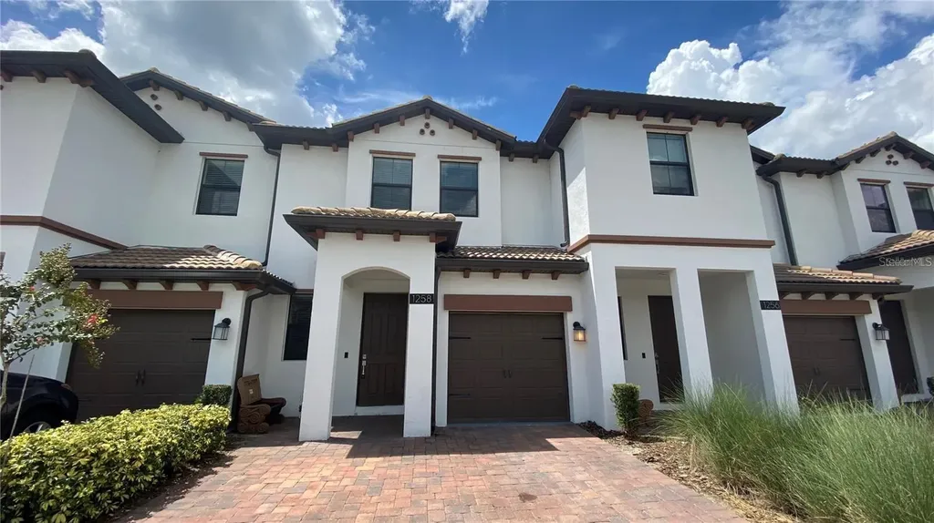1258 Royal St George Boulevard Davenport FL 33896