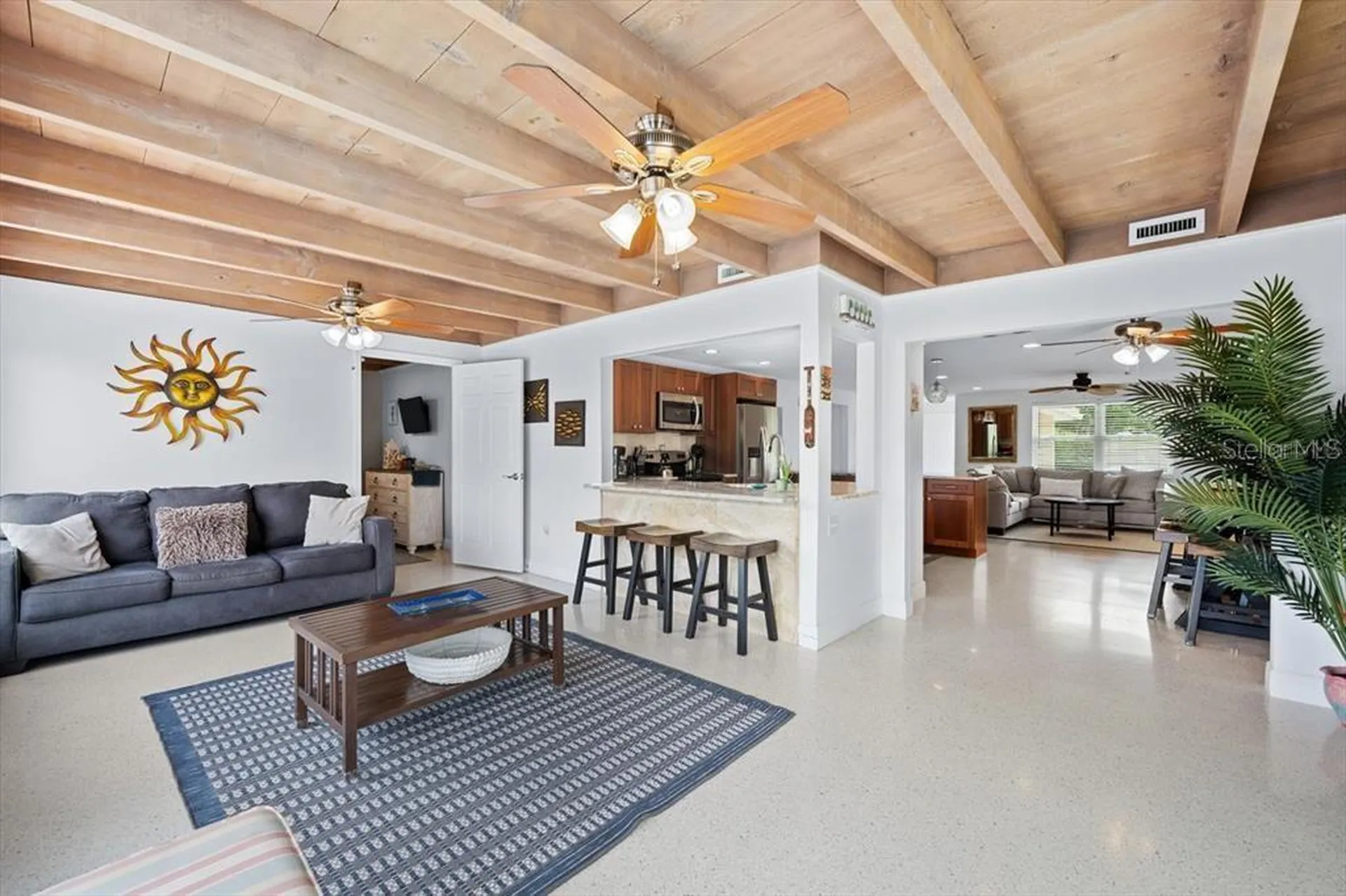 327 Avenida Milano Sarasota FL 34242