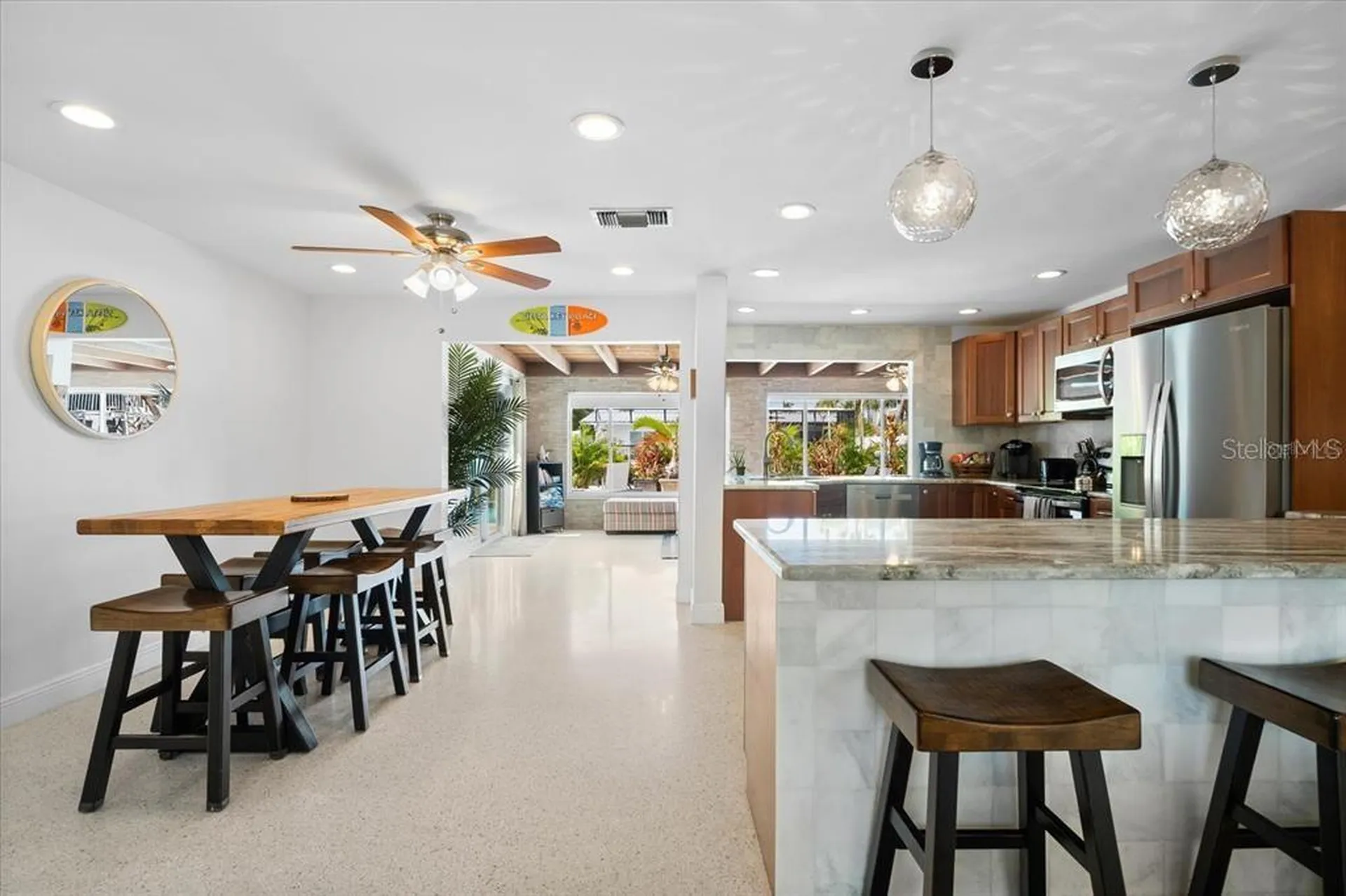 327 Avenida Milano Sarasota FL 34242