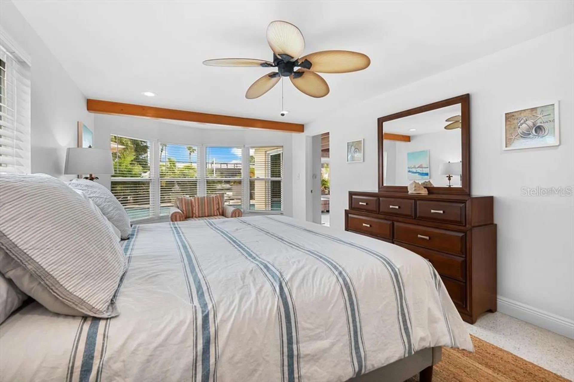 327 Avenida Milano Sarasota FL 34242