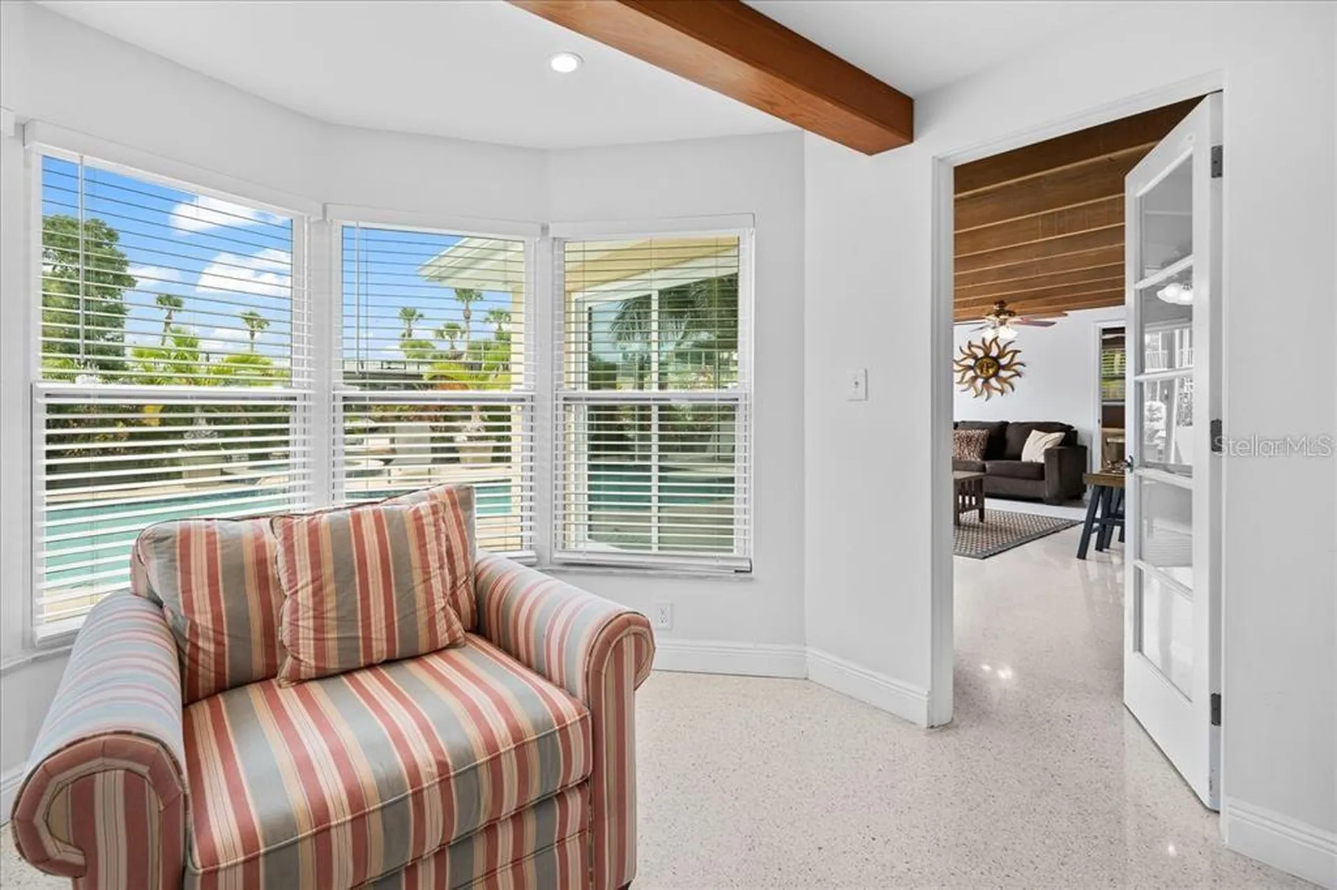 327 Avenida Milano Sarasota FL 34242