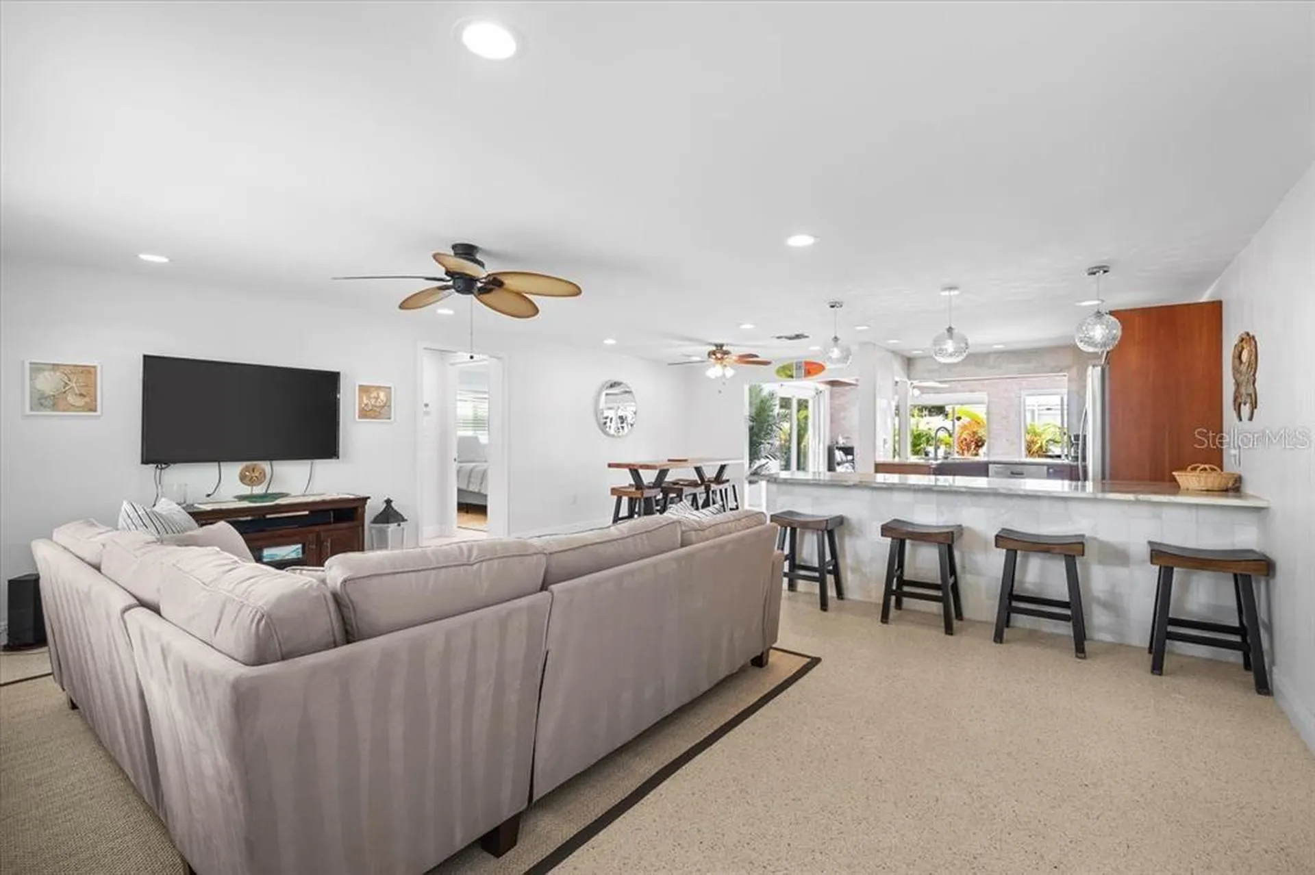 327 Avenida Milano Sarasota FL 34242