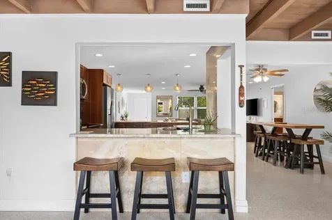327 Avenida Milano Sarasota FL 34242