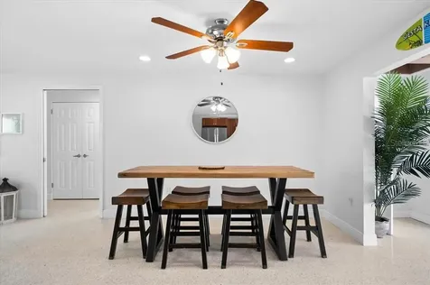 327 Avenida Milano Sarasota FL 34242