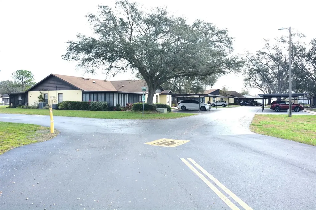 17 Kendra Court Winter Haven FL 33880