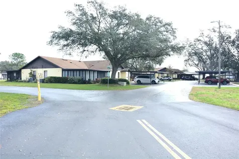 17 Kendra Court Winter Haven FL 33880