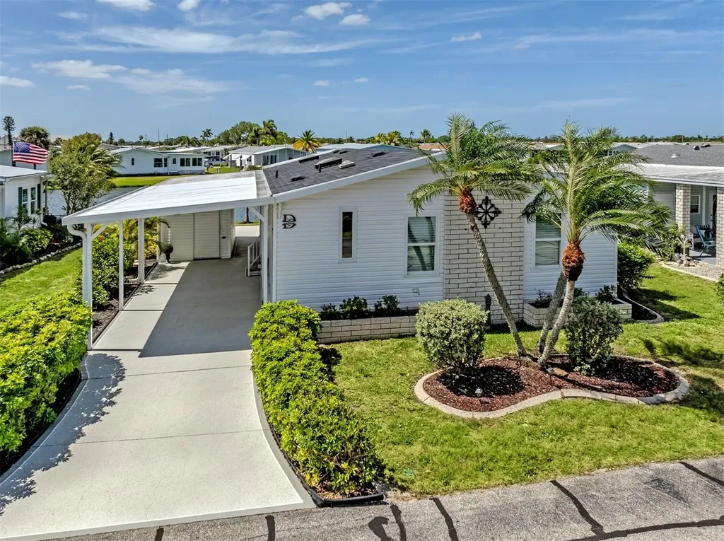 473 Sharks Point North Port FL 34287