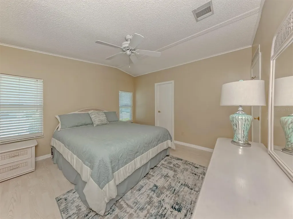 473 Sharks Point North Port FL 34287