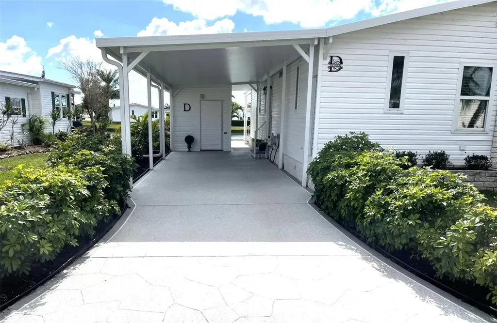 473 Sharks Point North Port FL 34287