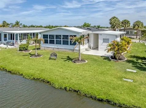 473 Sharks Point North Port FL 34287
