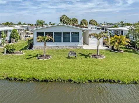 473 Sharks Point North Port FL 34287