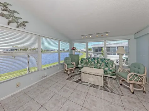 473 Sharks Point North Port FL 34287