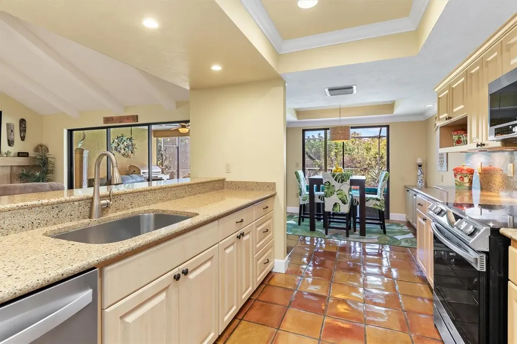 3970 Country View Drive Sarasota FL 34233
