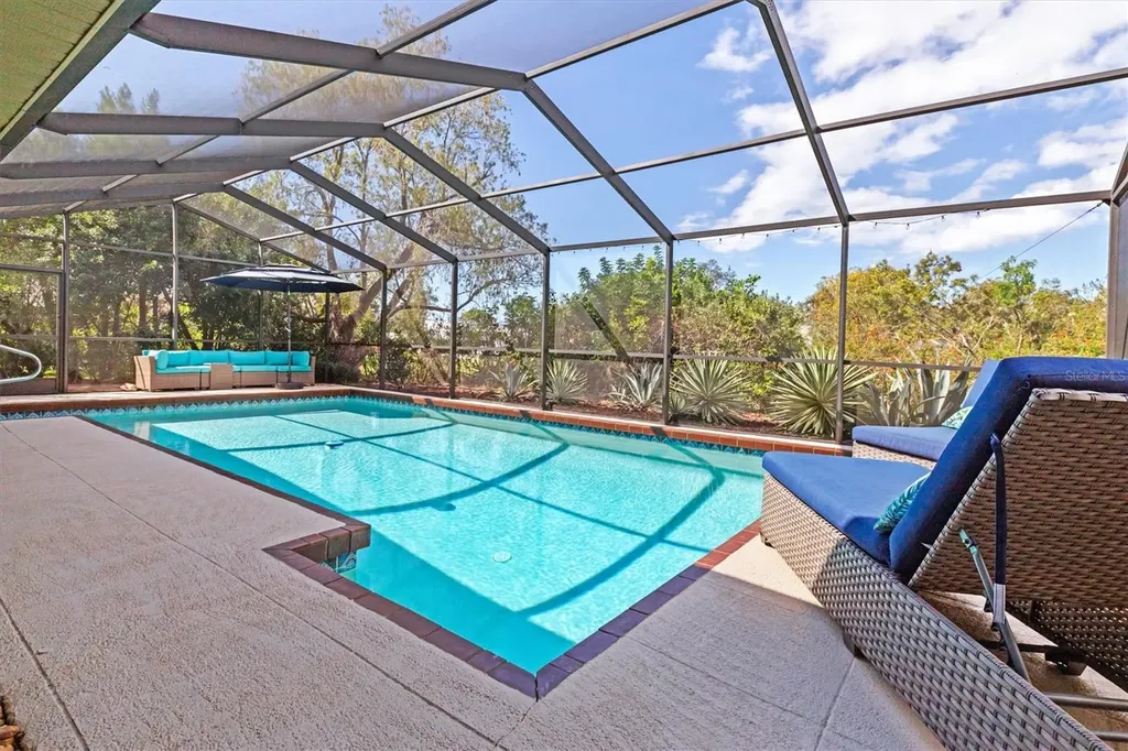 3970 Country View Drive Sarasota FL 34233