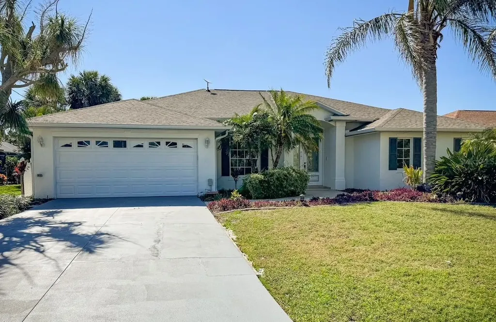 15 Sportsman Lane Rotonda West FL 33947