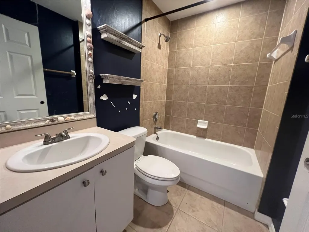 1722 NW 18th Terrace Cape Coral FL 33993