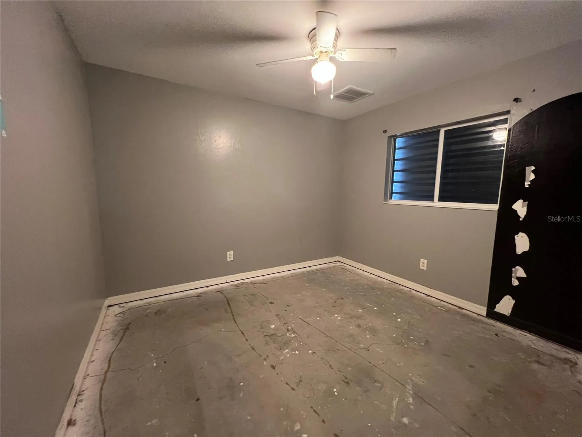 1722 NW 18th Terrace Cape Coral FL 33993