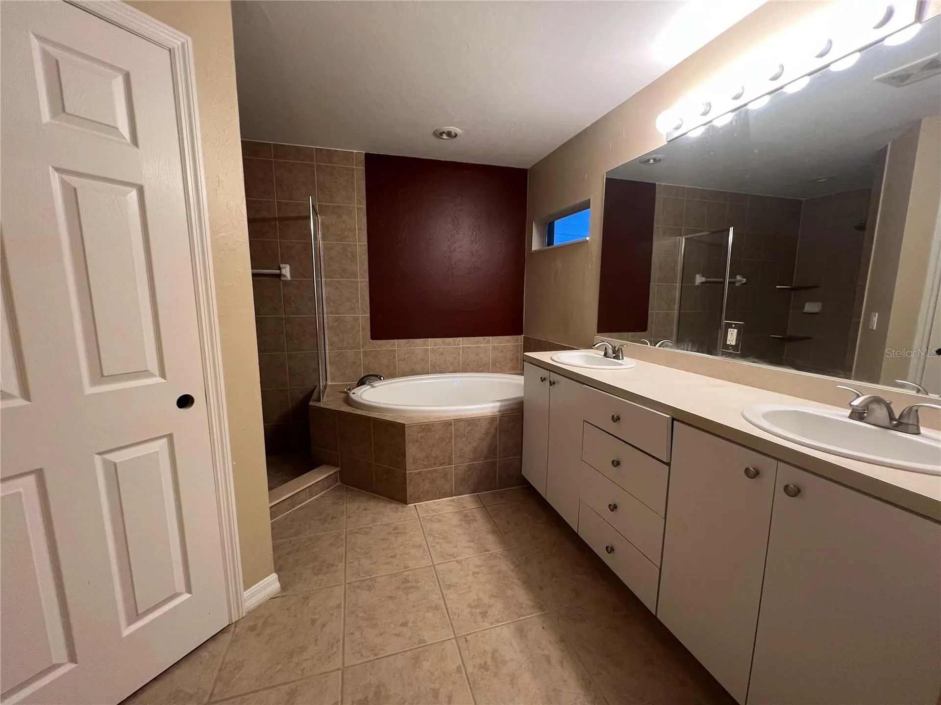 1722 NW 18th Terrace Cape Coral FL 33993