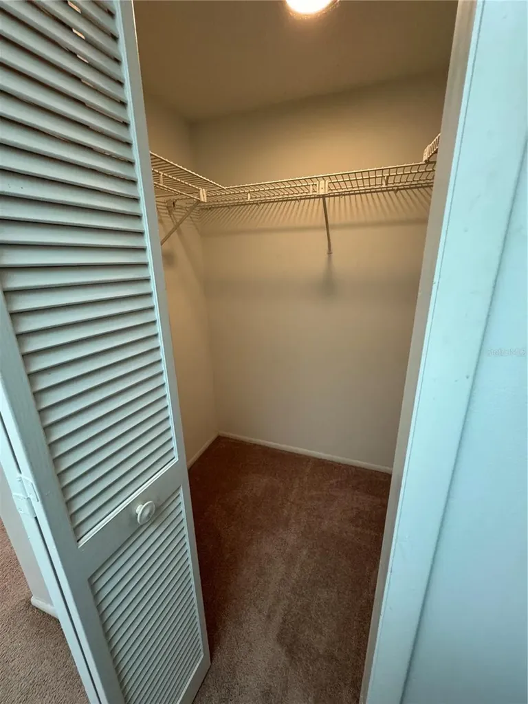 106 Lakeside Court Oldsmar FL 34677